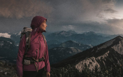 Eine Regenjacke fürs Wandern reicht bei Gewitter nicht aus!